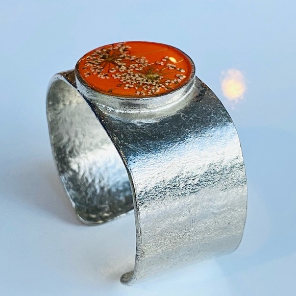 Shari Dixon Pressed Flower Orange Cuff Bracelet - Picture 2 of 9